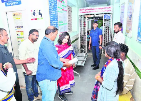 పరిశుభ్రతపై ప్రత్యేక శ్రద్ధ తీసుకోవాలి 