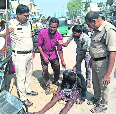●మత్తులో సొమ్మ సిల్లి.. 
