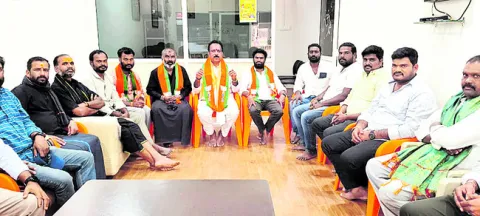 అధికార, ప్రతిపక్షాలను వెనక్కి నెట్టేసాం 