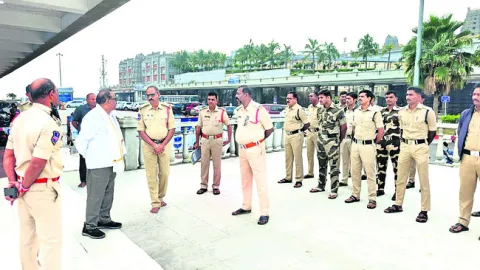 అన్నప్రసాద కేంద్రంలో ఇబ్బందులు తలెత్తొద్దు