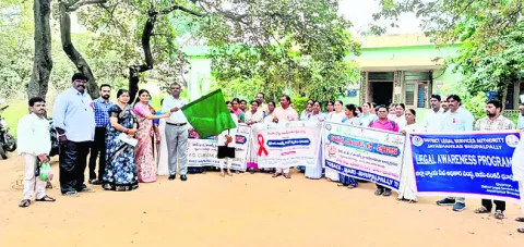 ఎయిడ్స్‌ రహిత జిల్లాగా మారుద్దాం 