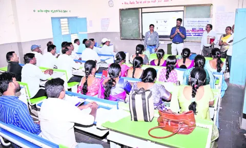 ఎన్నికల నిర్వహణలో పీఓల పాత్ర కీలకం 