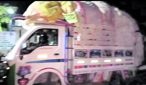 పత్తి రైతులతో సీసీఐ చెలగాటం