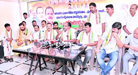 మంత్రి కోమటిరెడ్డిని విమర్శిస్తే ఊరుకోం 