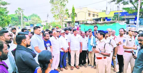 ఎన్నికలు ప్రశాంతంగా నిర్వహించాలి