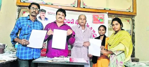 అక్రమ కబేళాలు మూసివేయాలి