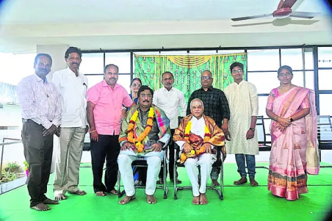 సర్వకాలీనం, సార్వజనీనం భగవద్గీత