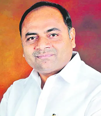 రాష్ట్రంలో వికృత రాజకీయాలు