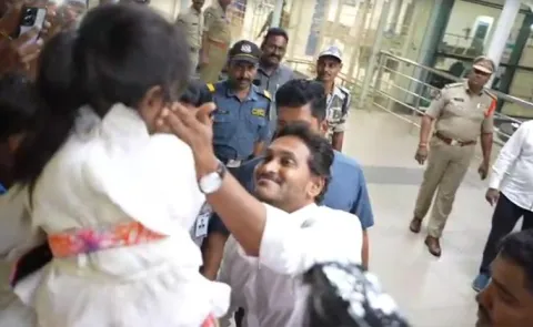 Jagan Gesture Towards Girl Child At Gannavaram Airport Goes Viral