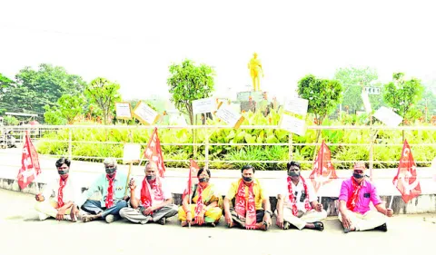 ఉపాధిని రద్దు చేయొద్దు! 