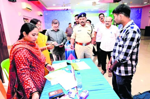 శిక్షణకు కానిస్టేబుళ్లు 