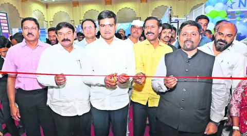 జీడీపీ వృద్ధిలో నిర్మాణ రంగం పాత్ర కీలకం 