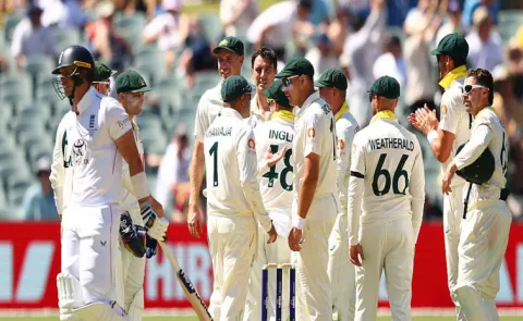 Australia need 4 wickets on Day 5 to go 3-0 and win Ashes2
