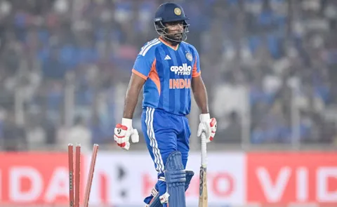 Why is He not there: Ravi Shastri Explosive Samson vs Gill comment on air