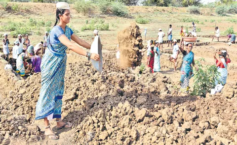 Sakshi Guest Column On VB G RAM G