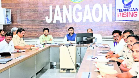 రోడ్డు భద్రతా మాసోత్సవాన్ని విజయవంతం చేయాలి