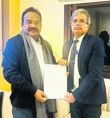 రైల్వేలైన్‌ డీపీఆర్‌ ఆమోదించండి