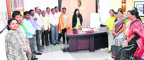 రోడ్డు భద్రతపై అవగాహన సదస్సులు