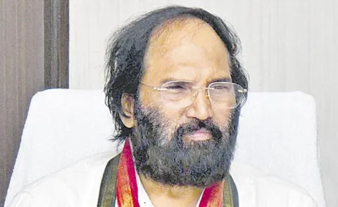 Telangana Congress leader Uttam Kumar Reddy criticized BRS