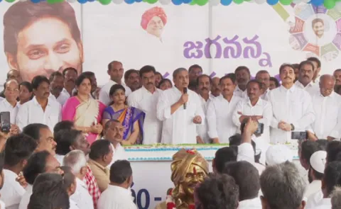 Sajjala Ramakrishna Reddy Comments On Jagan Birthday Celebrations