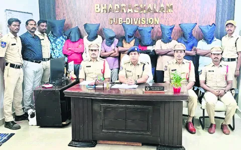 హత్య కేసులో తొమ్మిది మంది అరెస్ట్‌..
