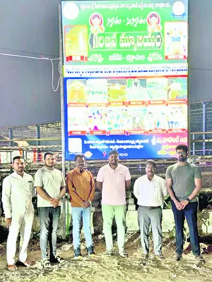 గిరిజన సంస్కృతిని ఆస్వాదించాలి