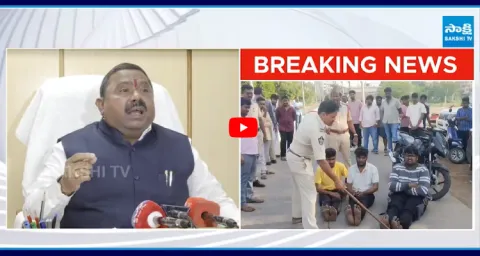  National SC Commission Chairman Vaddepalli Ramchander Fire On Police 1