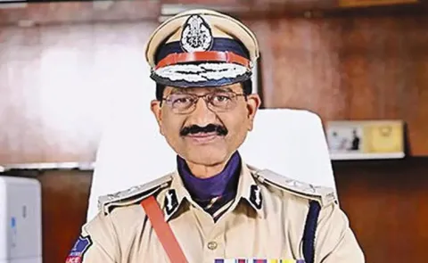 CP Sajjanar Interrogation with Prabhakar Rao on Phone Tapping Case