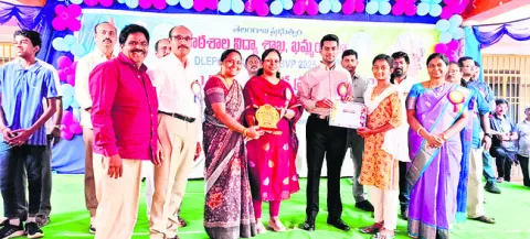 అపజయాలే విజయాలకు సోపానం