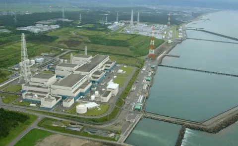 Japan to Restart worlds biggest Nuclear Plant15