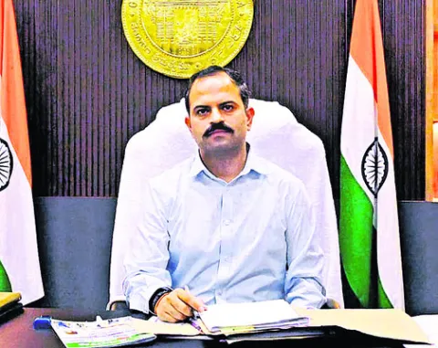 ఓటరు జాబితా సవరణ పూర్తిచేయాలి