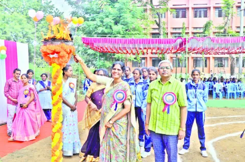 క్రీడలతో శారీరక, మానసికోల్లాసం