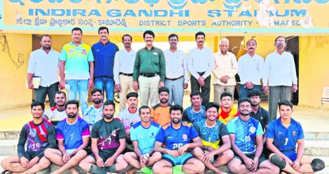 రాష్ట్రస్థాయి కబడ్డీ పోటీలకు మహిళలు, పురుషుల జట్ల ఎంపిక