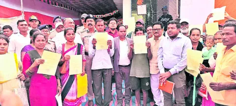 గ్రీవెన్స్‌కు వినతుల వెల్లువ 