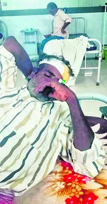 దళితుడని.. శవాన్ని పోనిచ్చేది లేదని! 