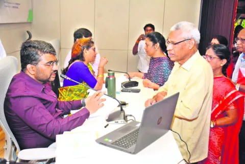 వినతులకు నాణ్యమైన పరిష్కారం చూపాలి