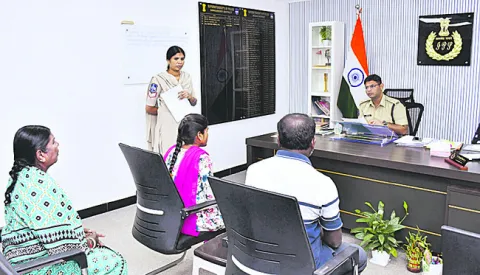 లోక్‌ అదాలత్‌తో కేసుల పరిష్కారం