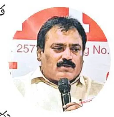 ముస్తాబుతో బోధనకు ఆటంకం 