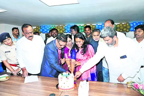 క్రిస్మస్‌ కాంతులు