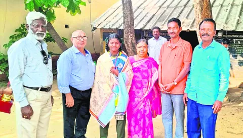 రాష్ట్ర స్థాయి విజేతలకు అభినందనలు 
