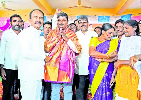 ప్రజల ఆశీర్వాదం ఉంటేనే గెలుపు