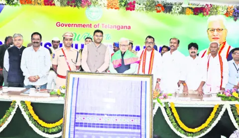 గవర్నర్‌ దృష్టికి ప్రముఖుల సేవలు 
