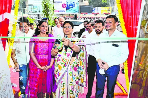 గుంటూరు రైల్వే స్టేషన్‌లో స్లీపింగ్‌ పాడ్స్‌ సౌకర్యం 