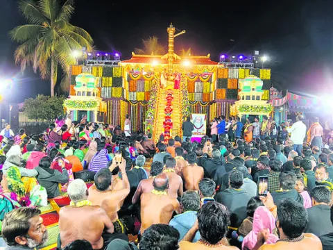 కన్నుల పండువగా అయ్యప్ప మహాపడిపూజ