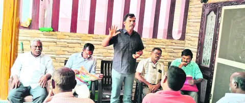 ఉపాధి హామీ చట్టానికి గాంధీ పేరు తొలగింపు దుర్మార్గం 