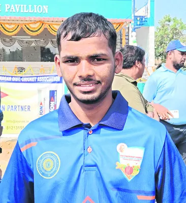  ఆరు వికెట్ల తేడాతో నారాయణపేట విజయం 