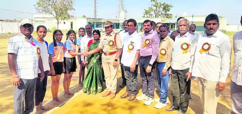 ఉత్సాహంగా ఖోఖో పోటీలు
