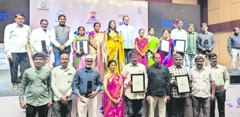 ఉత్తమ పాఠశాలగా ‘పీఎంశ్రీ జక్కాపూర్‌’