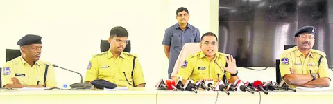 ఫ్రెండ్లీ పోలీసింగ్‌తో తగ్గిన నేరాలు