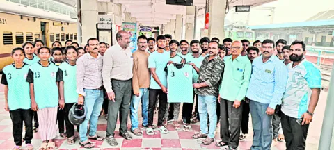 రాష్ట్రస్థాయి ఖో–ఖో పోటీలకు పల్నాడు జట్టు 